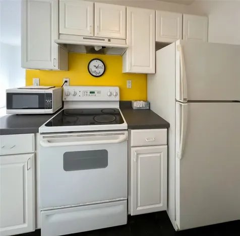4035 Cambridge B Deerfield Beach FL 33442
