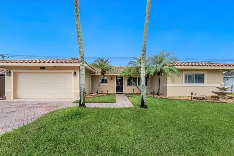 2061 N Conference Drive Boca Raton FL 33486