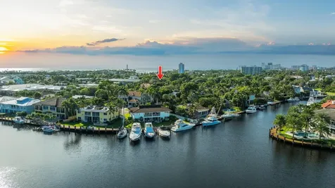2815 NE 27th Avenue Lighthouse Point FL 33064