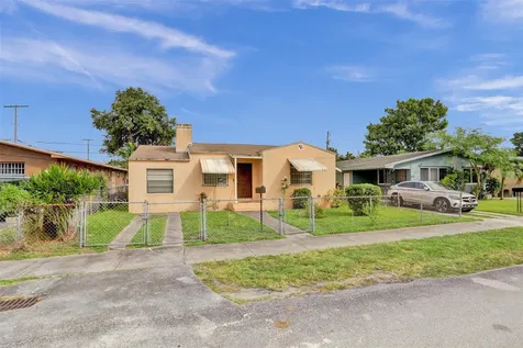 887 NW 77th Street Miami FL 33150