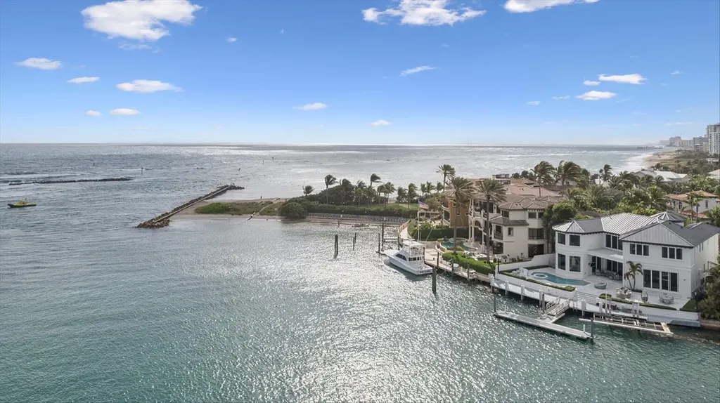 2400 Bay Drive Pompano Beach FL 33062