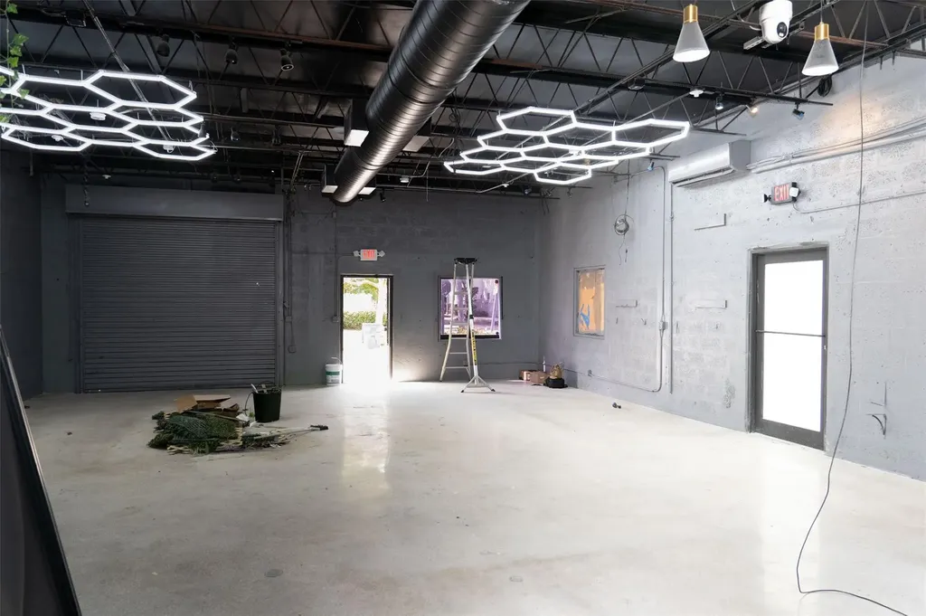 401 NE 8th Street Fort Lauderdale FL 33304