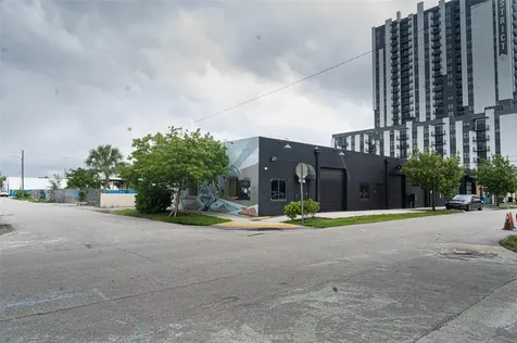 401 NE 8th Street Fort Lauderdale FL 33304