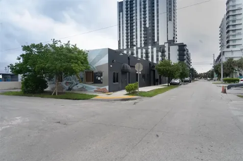 401 NE 8th Street Fort Lauderdale FL 33304