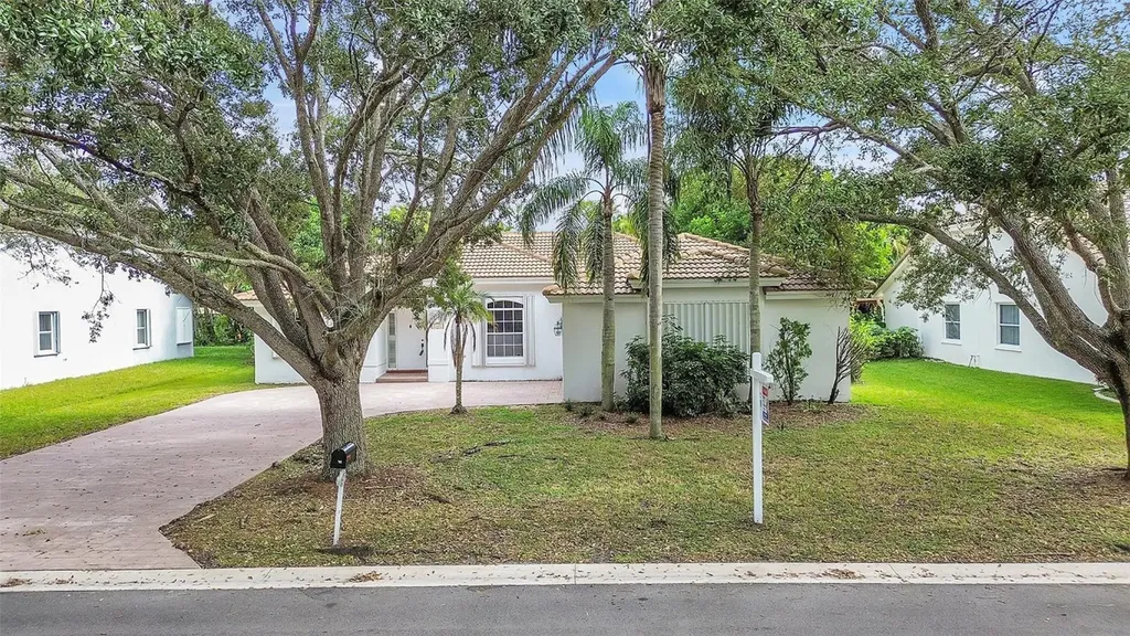 1445 NW 102nd Way Coral Springs FL 33071