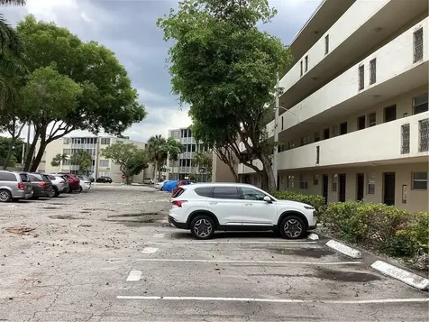 1710 NE 191st Street Miami FL 33179