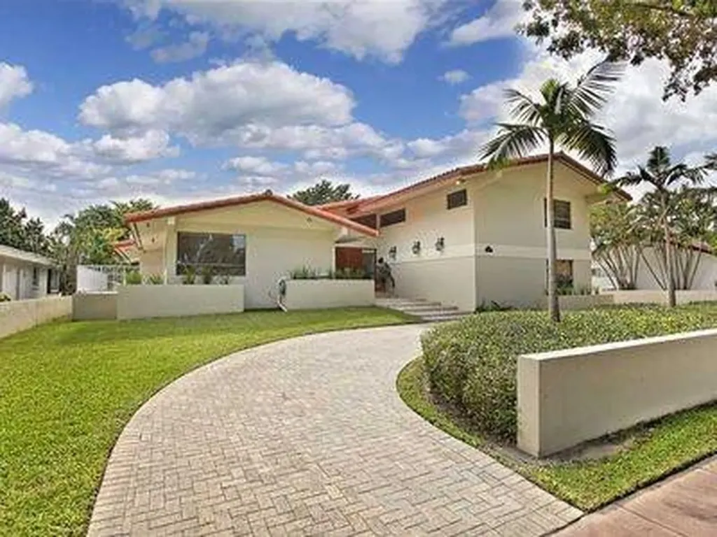1312 Obispo Avenue Coral Gables FL 33134