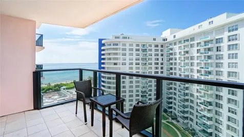 5225 Collins Avenue Miami Beach FL 33140