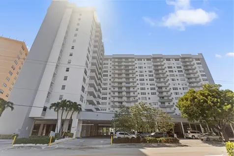 137 Golden Isle Drive Hallandale Beach FL 33009