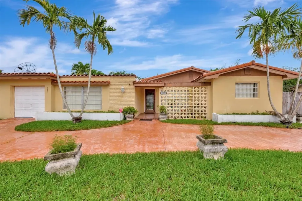 17631 SW 108th Court Miami FL 33157