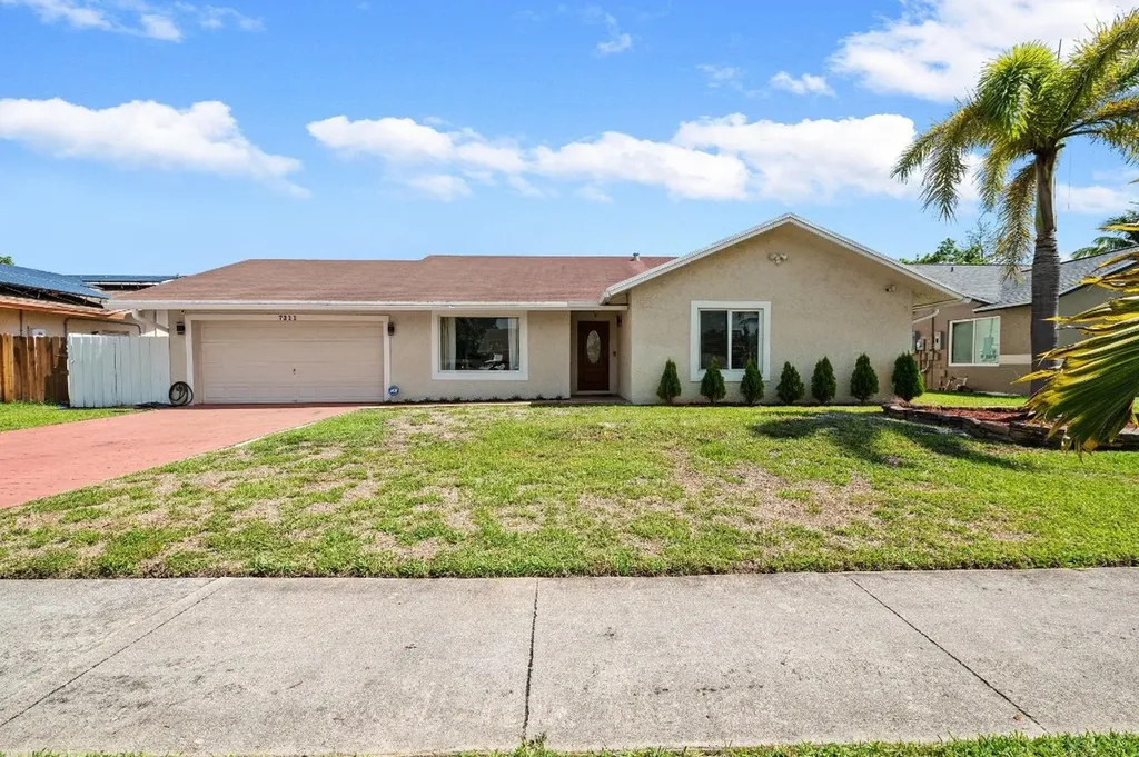 7311 NW 46th Street Lauderhill FL 33319
