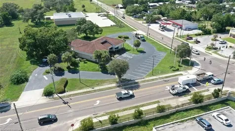 695 N Scenic Highway Frostproof FL 33843