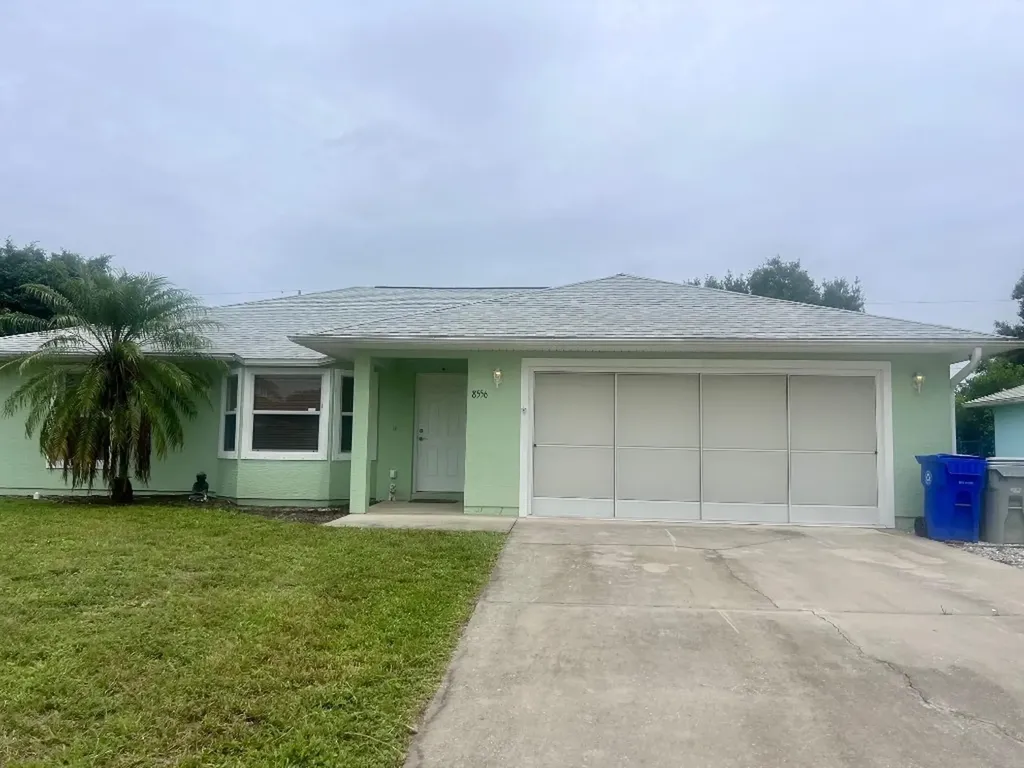 8556 102nd Court Vero Beach FL 32967