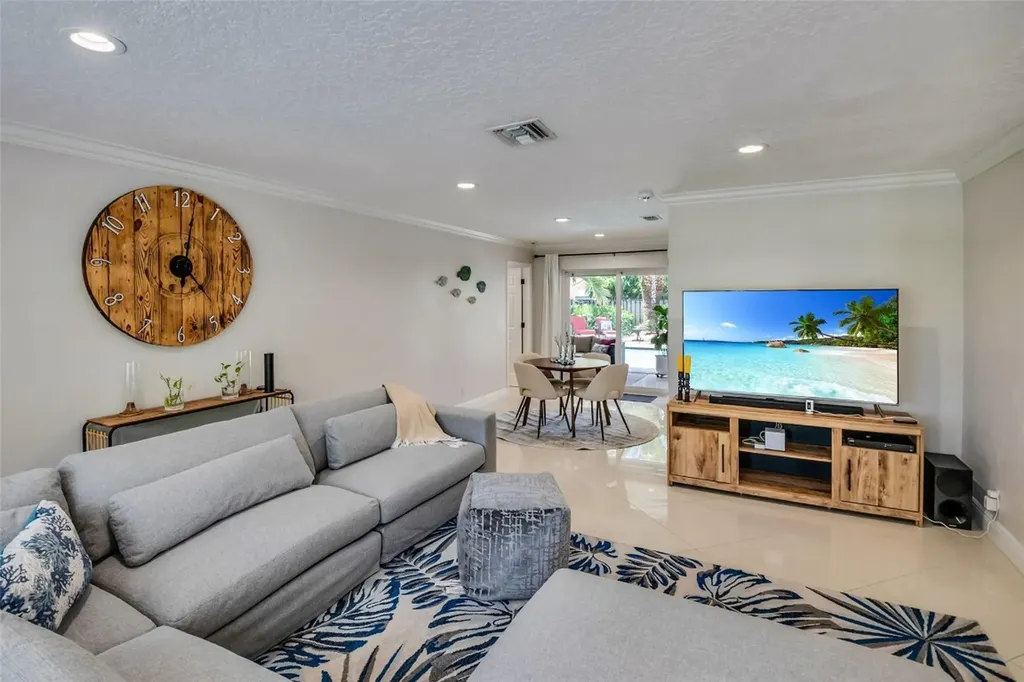 2750 SE 4th Street Pompano Beach FL 33062
