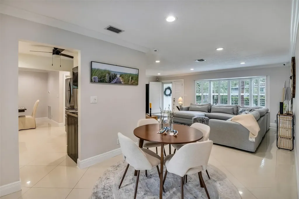 2750 SE 4th Street Pompano Beach FL 33062