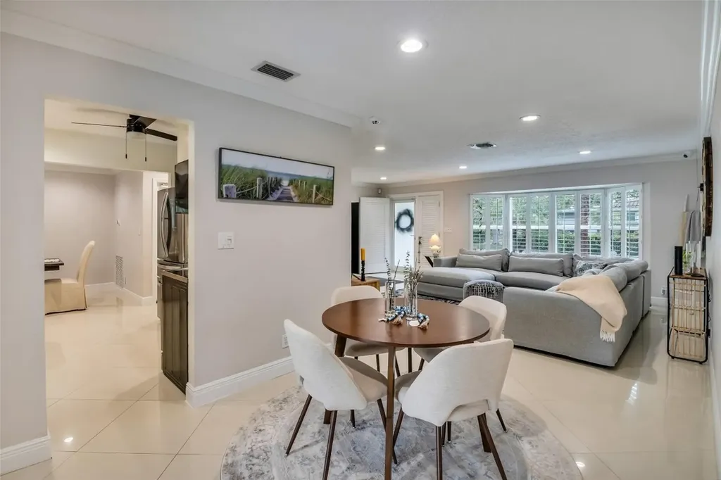 2750 SE 4th Street Pompano Beach FL 33062