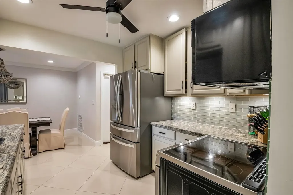 2750 SE 4th Street Pompano Beach FL 33062