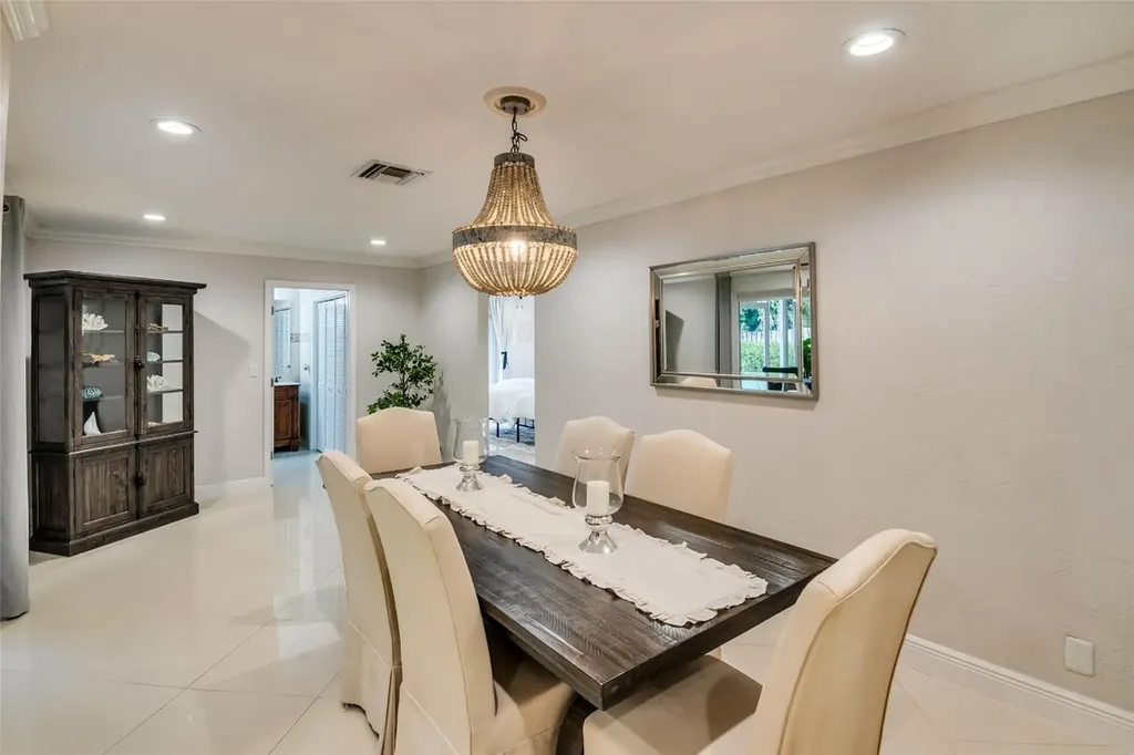 2750 SE 4th Street Pompano Beach FL 33062