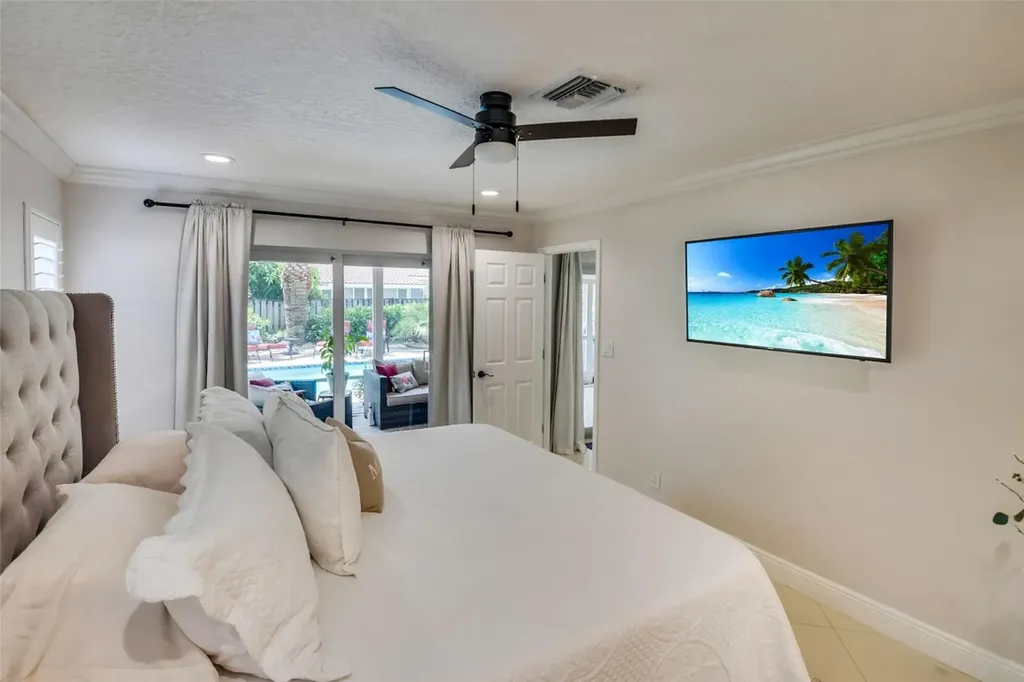 2750 SE 4th Street Pompano Beach FL 33062
