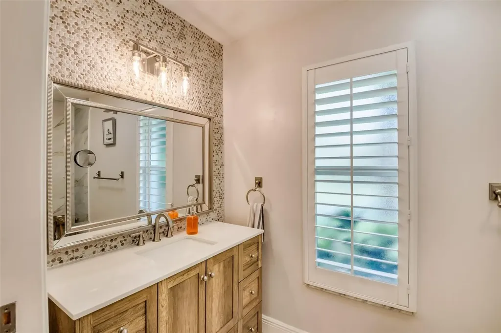 2750 SE 4th Street Pompano Beach FL 33062
