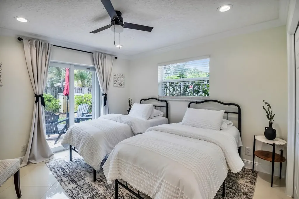 2750 SE 4th Street Pompano Beach FL 33062