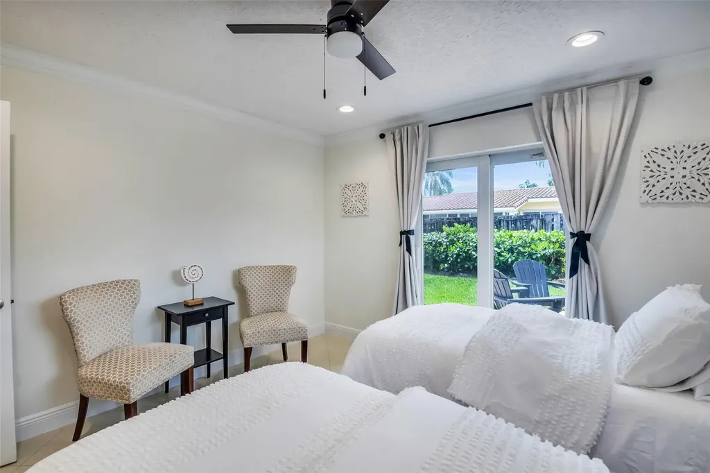 2750 SE 4th Street Pompano Beach FL 33062