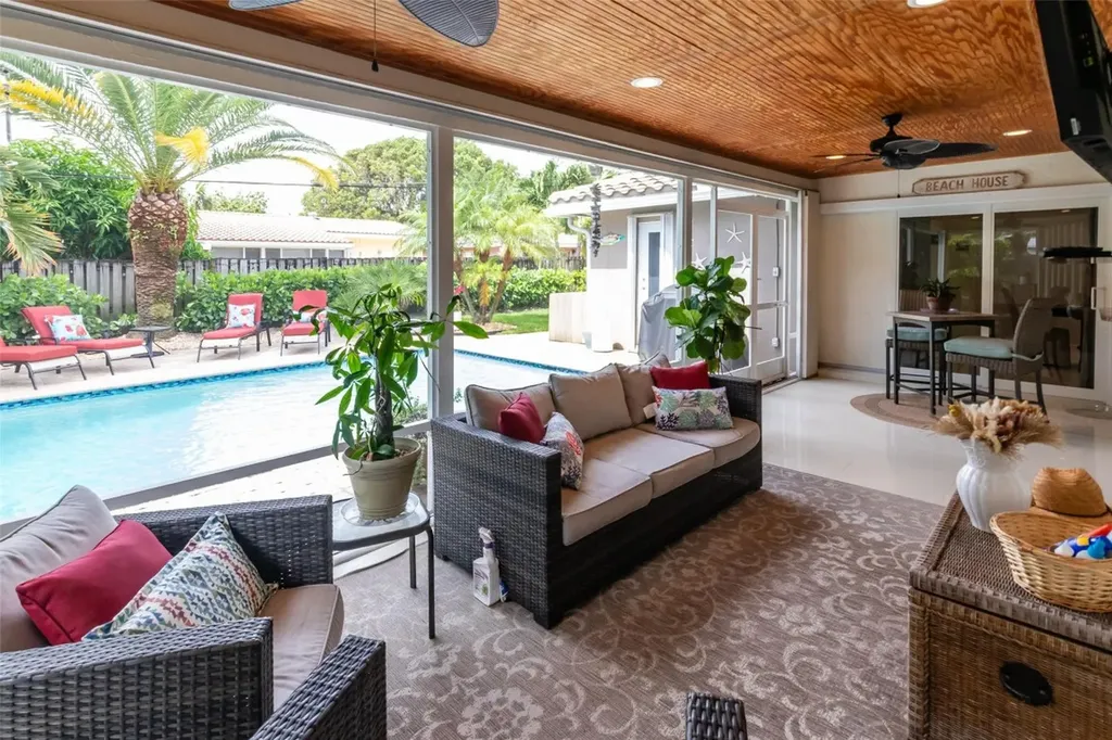 2750 SE 4th Street Pompano Beach FL 33062