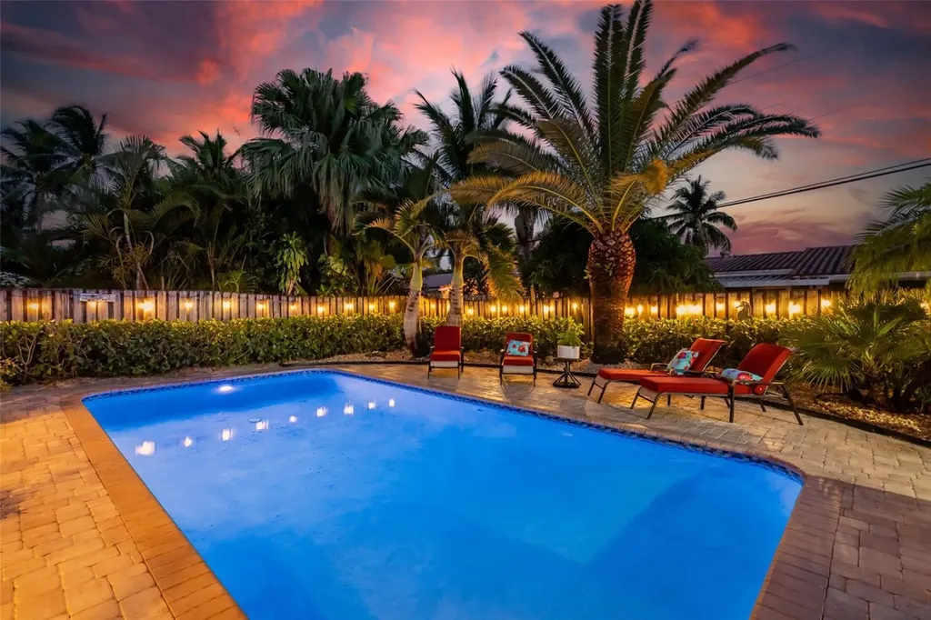 2750 SE 4th Street Pompano Beach FL 33062