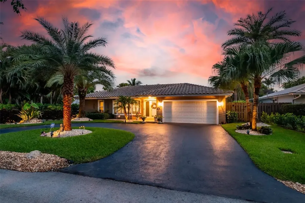 2750 SE 4th Street Pompano Beach FL 33062