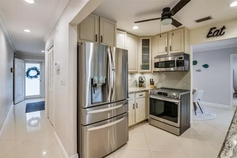 2750 SE 4th Street Pompano Beach FL 33062