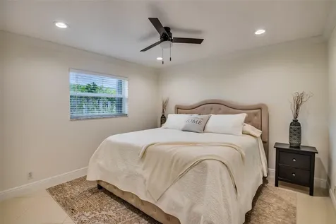 2750 SE 4th Street Pompano Beach FL 33062