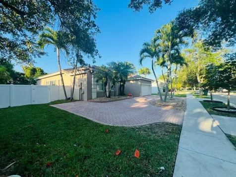 12725 NW 18th Court Pembroke Pines FL 33028
