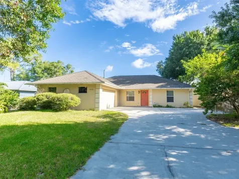 2446 1st Street Vero Beach FL 32962