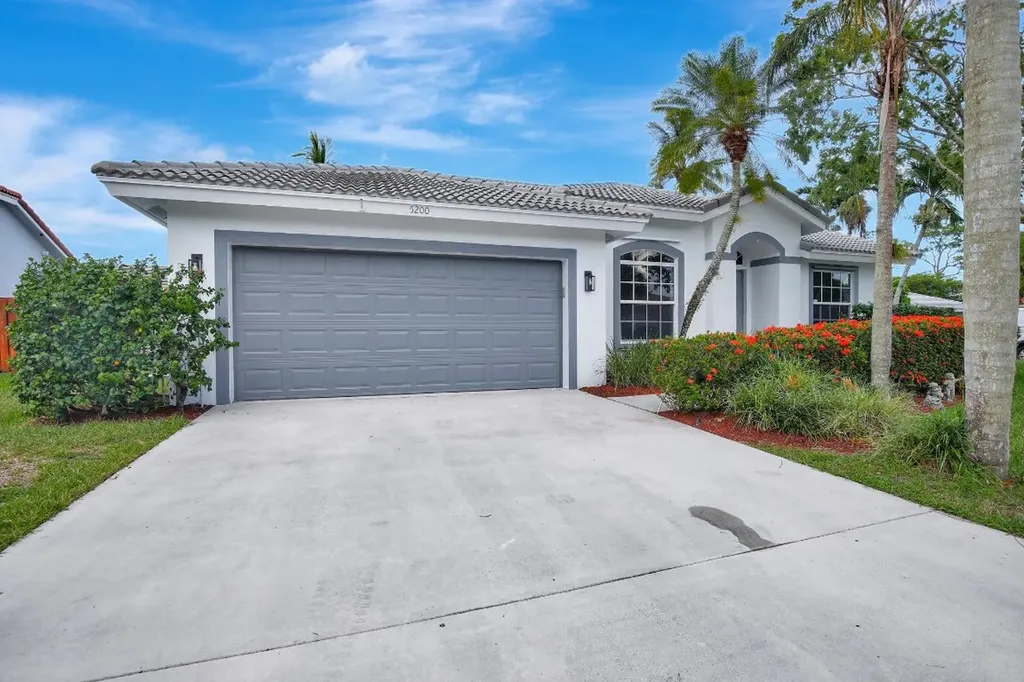 5200 NW 66th Avenue Lauderhill FL 33319