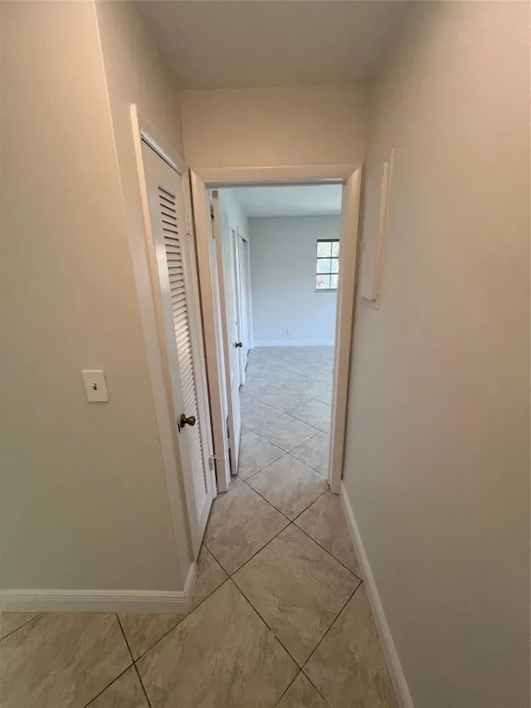 4800 NE 21st Avenue Fort Lauderdale FL 33308