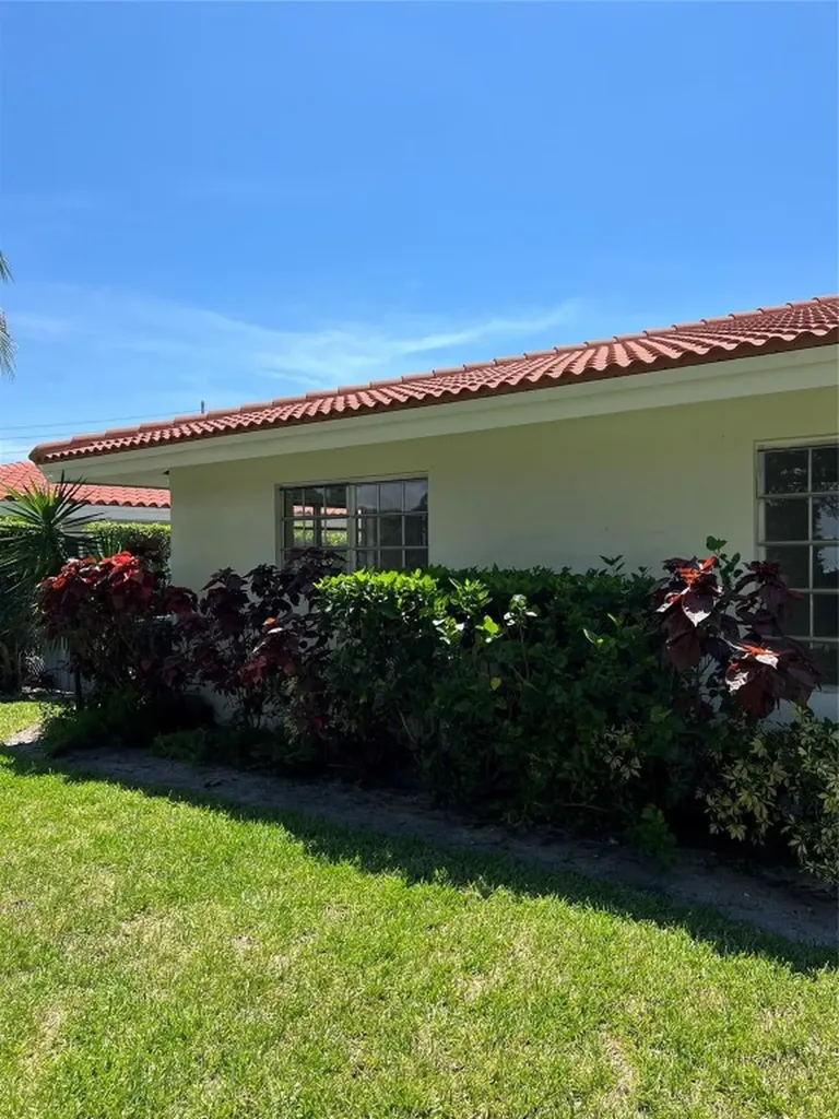 4800 NE 21st Avenue Fort Lauderdale FL 33308