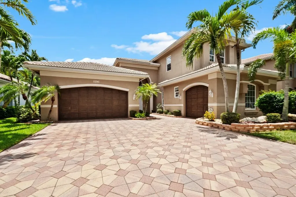 11241 Brandywine Lake Way Boynton Beach FL 33473