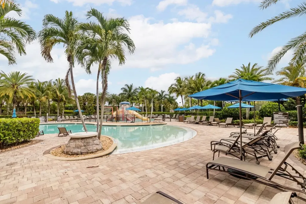 8455 Lakeview Trail Parkland FL 33076