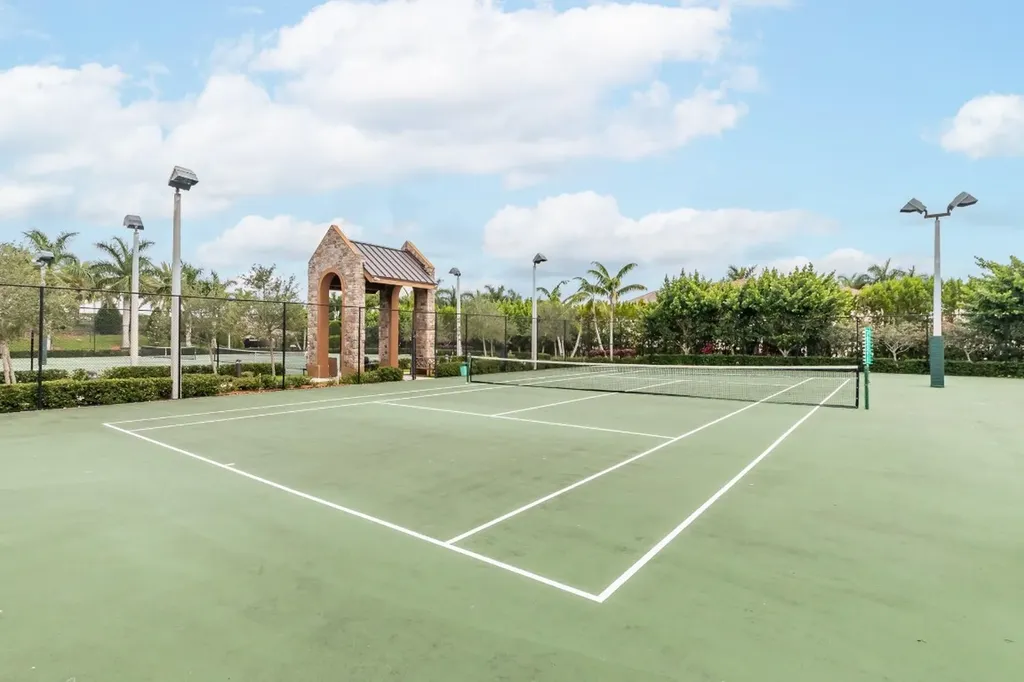 8455 Lakeview Trail Parkland FL 33076