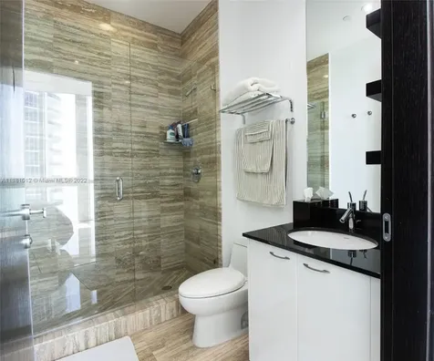 16001 Collins Avenue Sunny Isles Beach FL 33160