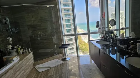 16001 Collins Avenue Sunny Isles Beach FL 33160