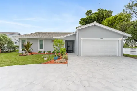 10418 NW 71st Place Tamarac FL 33321