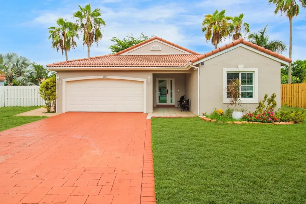13351 NW 12th Court Sunrise FL 33323