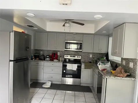 3420 NW 39th Street Lauderdale Lakes FL 33309
