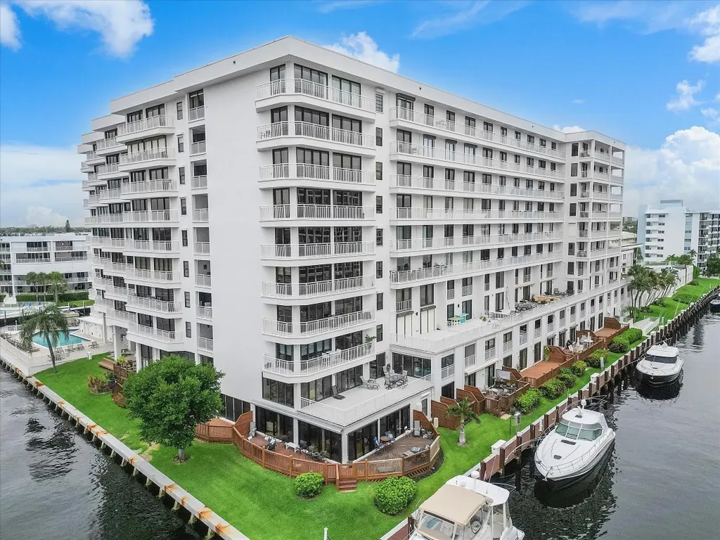 3100 NE 48th Street Fort Lauderdale FL 33308