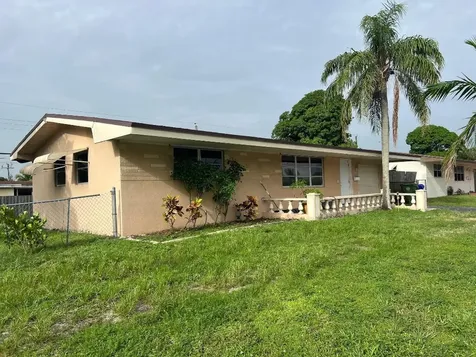 8750 Taft Street Pembroke Pines FL 33024