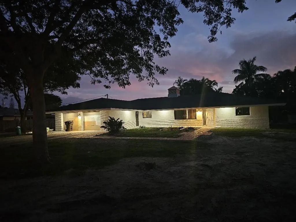7676 Overlook Drive Lake Worth FL 33467