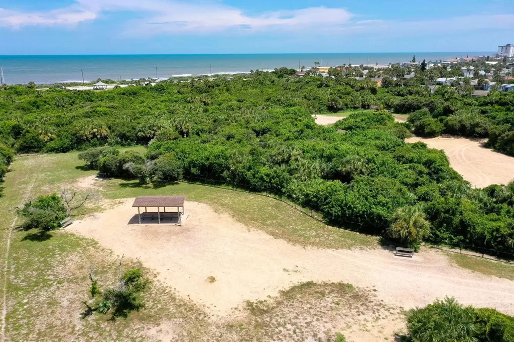 120 Via Madrid Ormond Beach FL 32176