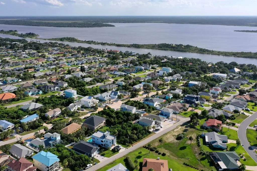 120 Via Madrid Ormond Beach FL 32176