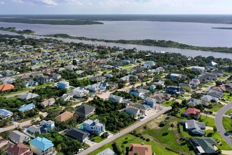 122 Via Madrid Ormond Beach FL 32176